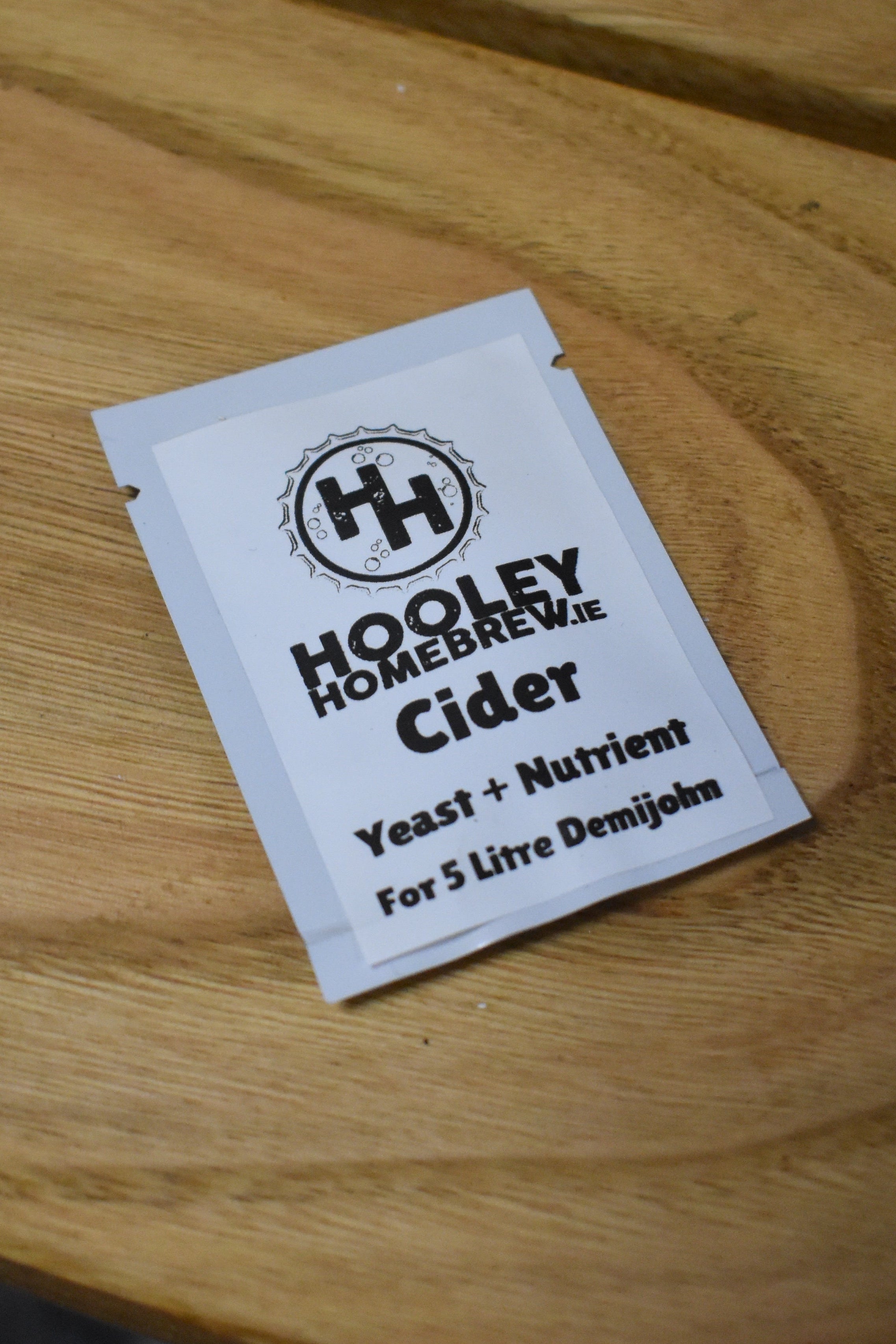 Demijohn Cider Yeast with Nutrient for 5 Litre Fermentation