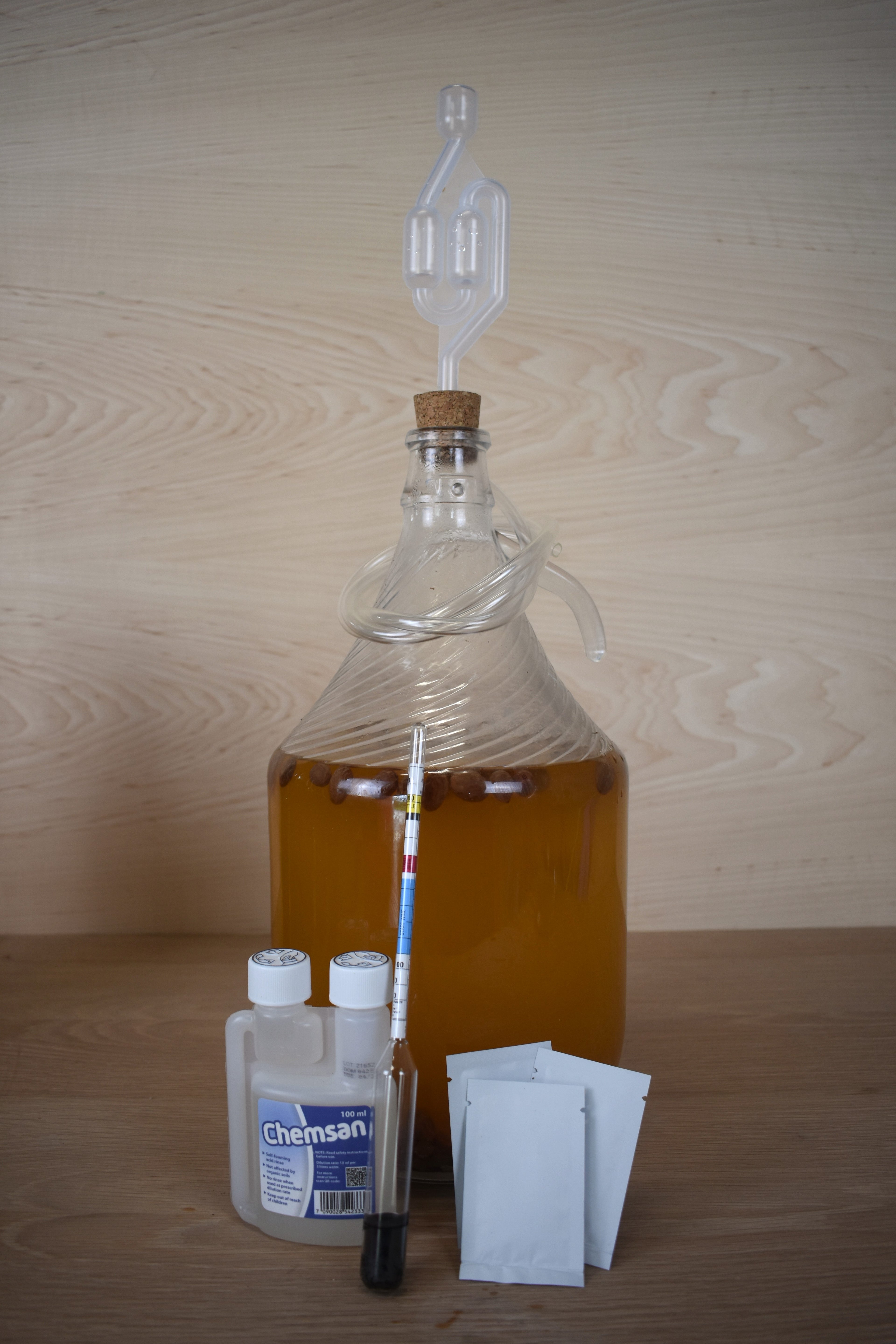 Standard Beginner Demijohn Mead Kit (Two Week Lead)