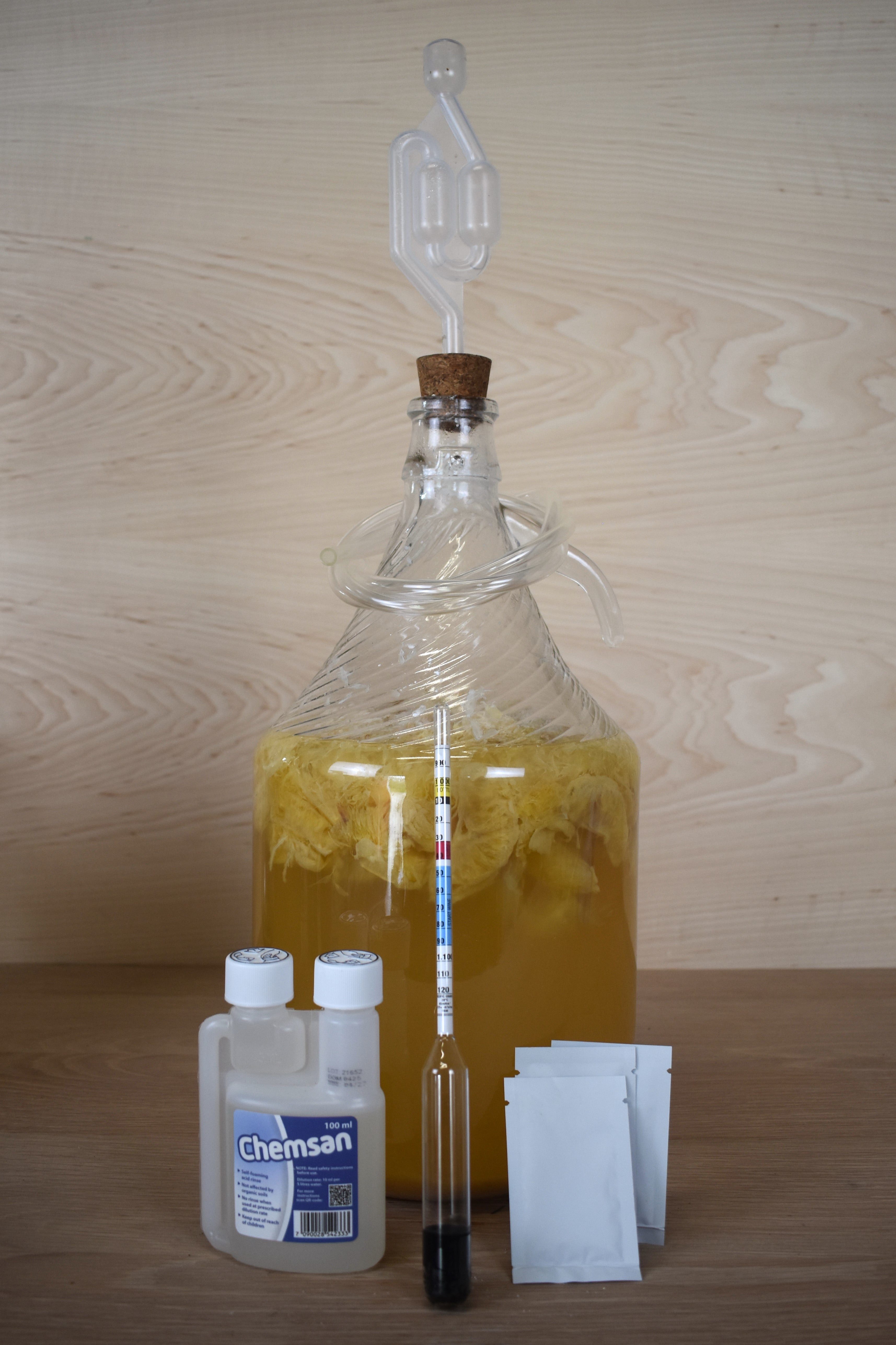Standard Beginner Demijohn Wine Kit (Two Week Lead)