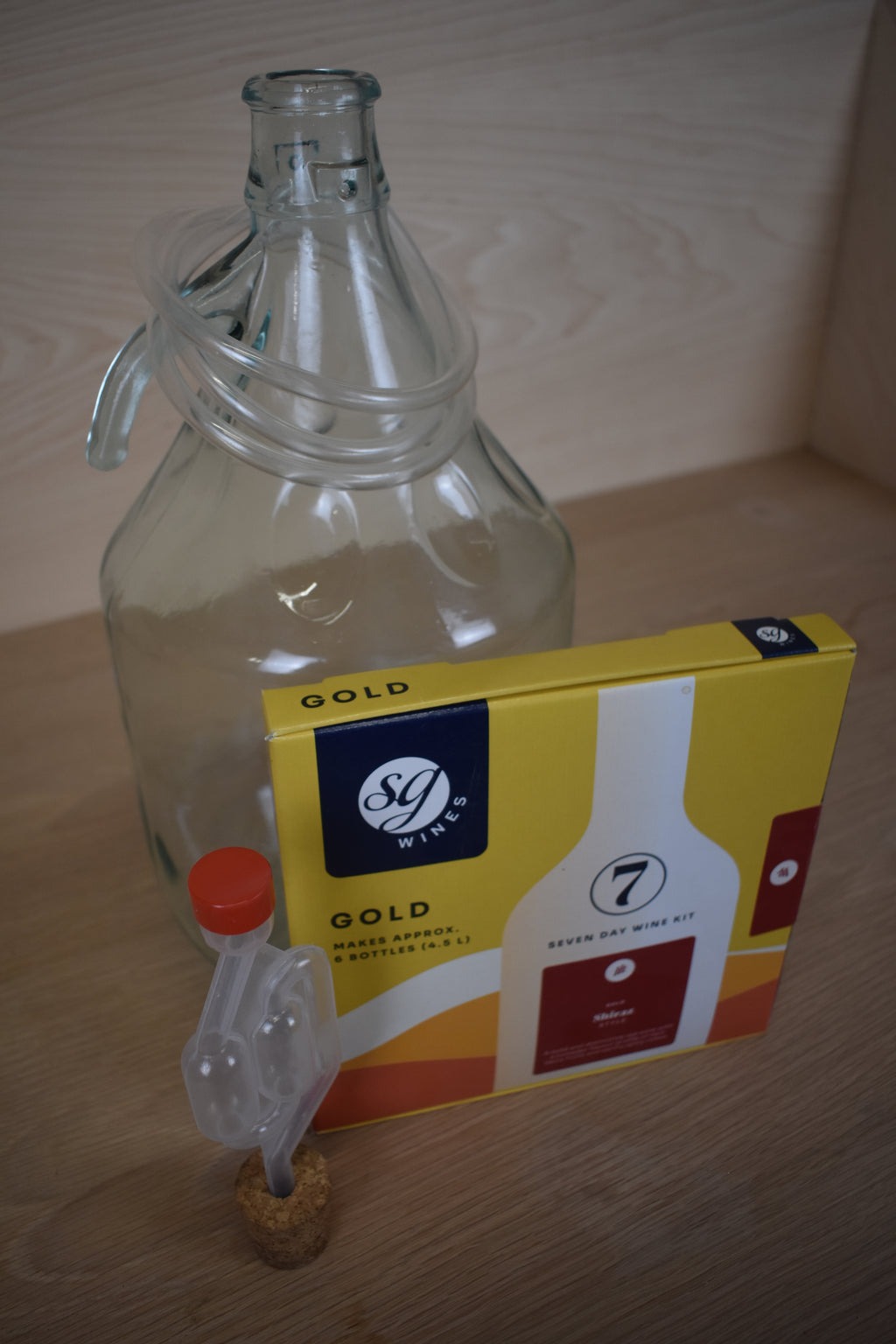 The Bare-Bones 6 Bottle Wine Kit - Shiraz