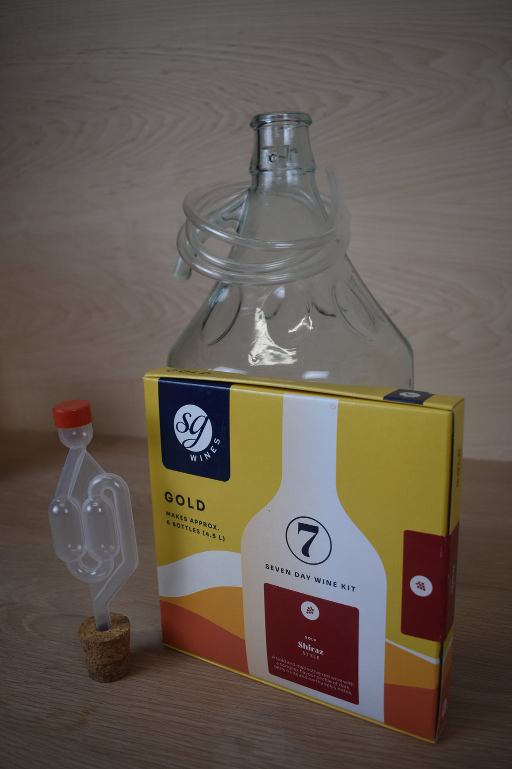 The Bare-Bones 6 Bottle Wine Kit - Shiraz