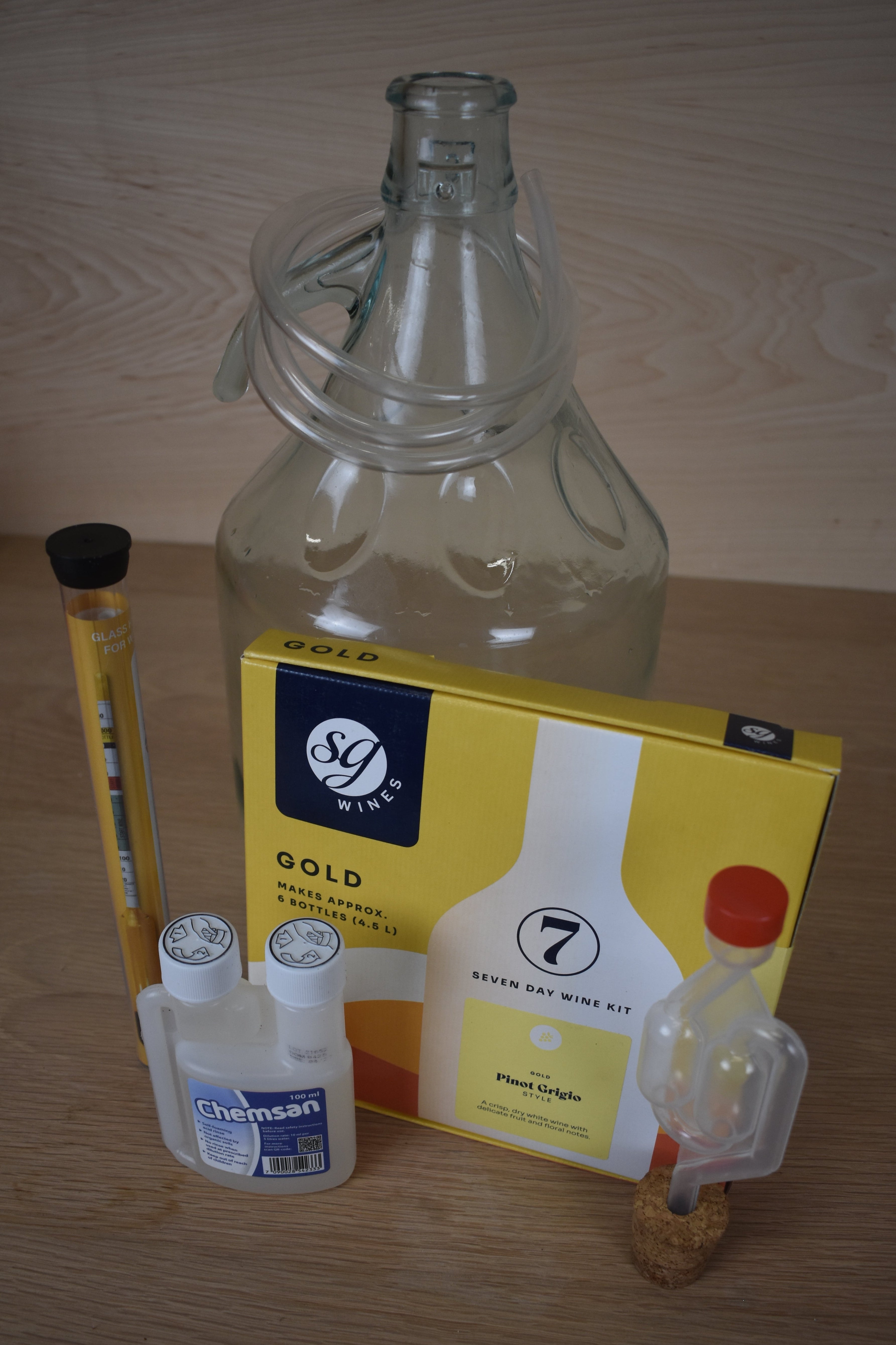 The Standard 6 Bottle Wine Kit - Pinot Grigio
