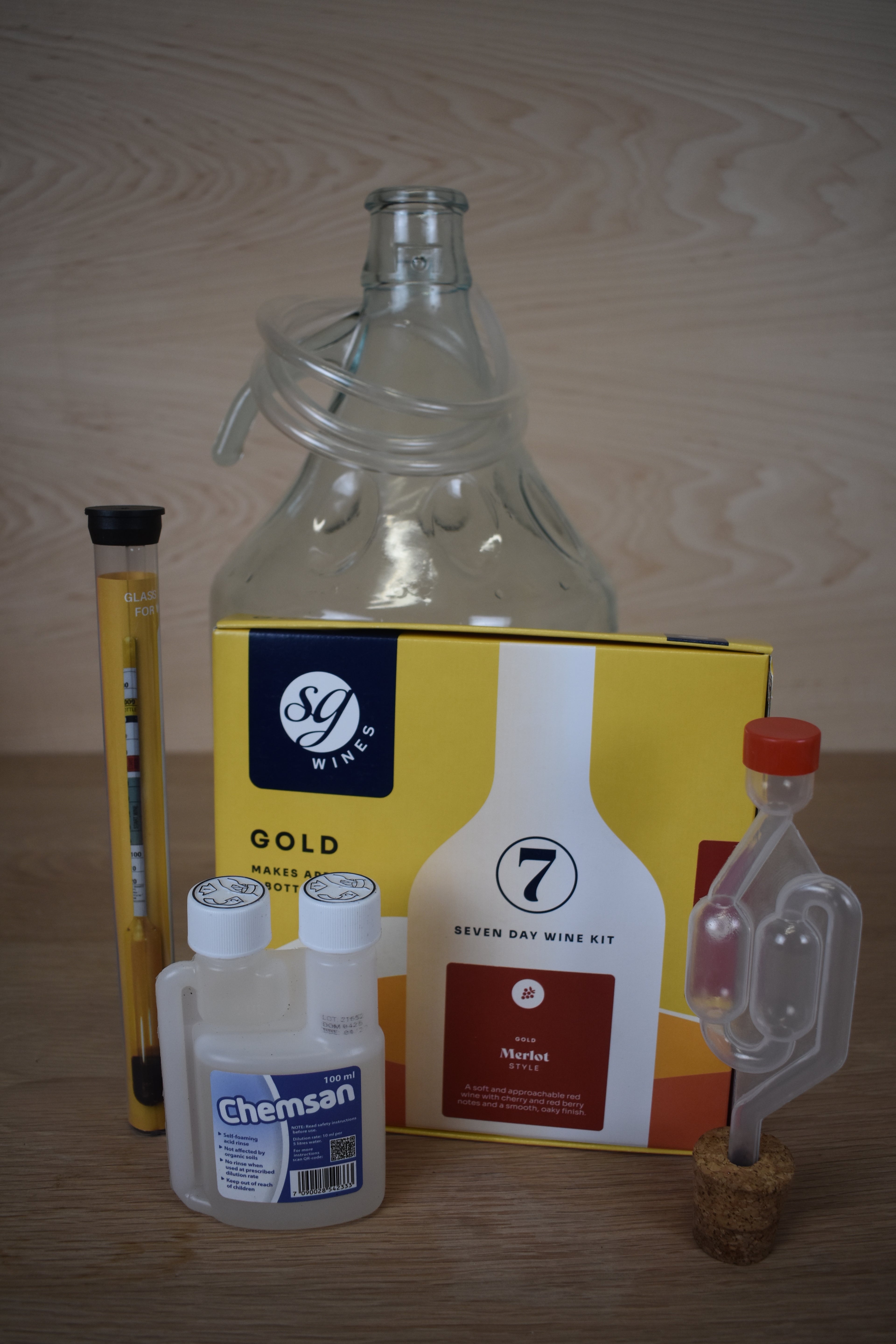 The Standard 6 Bottle Wine Kit - Merlot