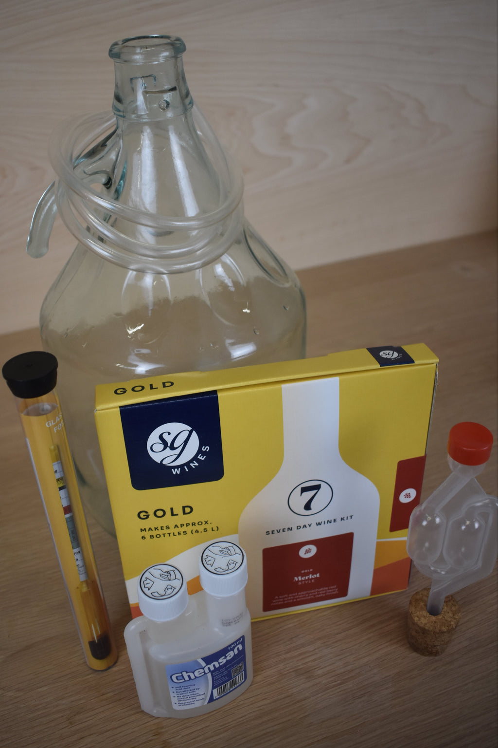 The Standard 6 Bottle Wine Kit - Merlot