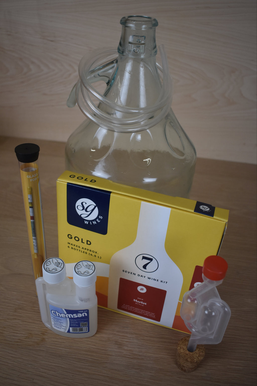 The Standard 6 Bottle Wine Kit - Merlot