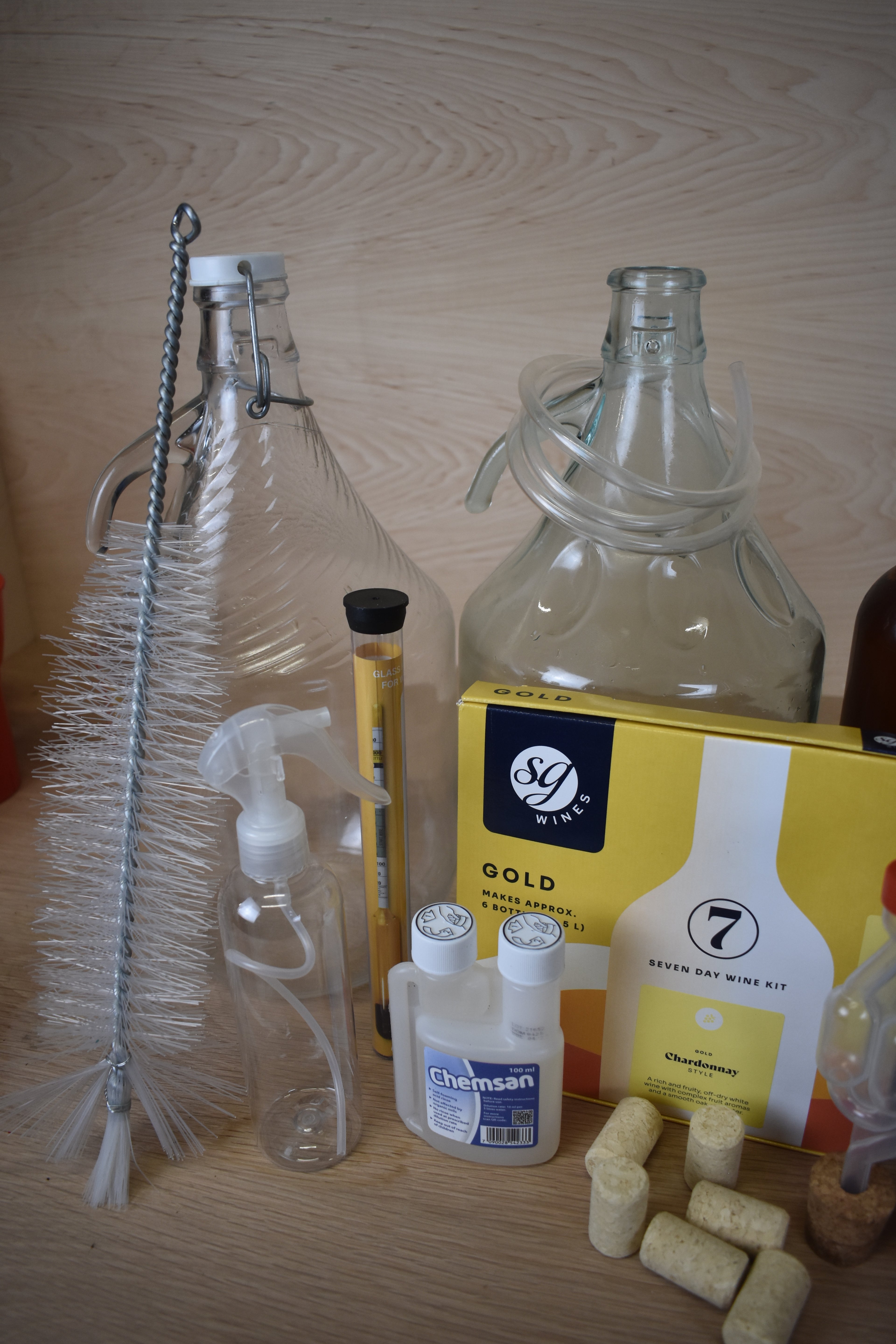 The Kitchen Sink 6 Bottle Wine Kit - Chardonnay