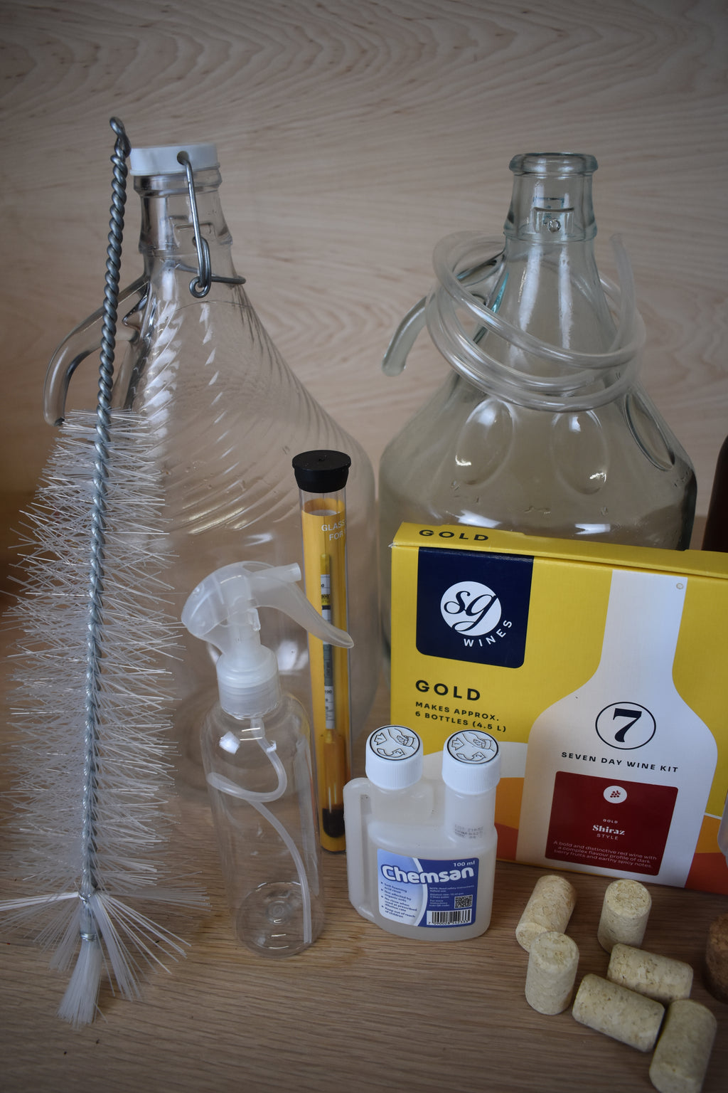 The Kitchen Sink 6 Bottle Wine Kit - Shiraz