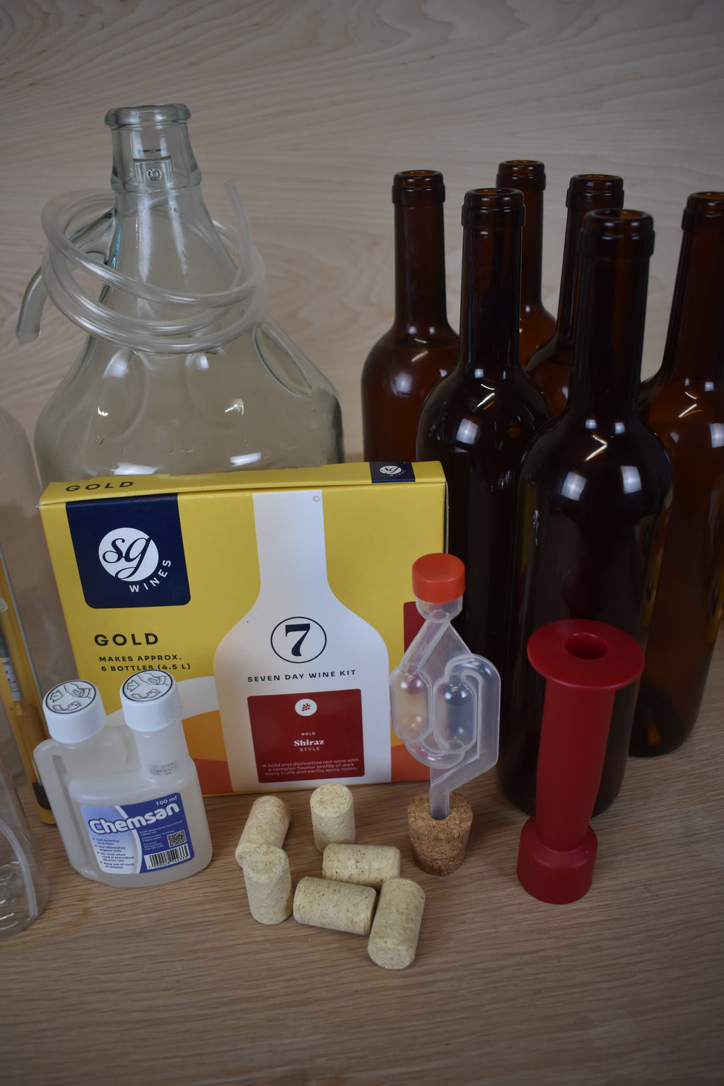 The Kitchen Sink 6 Bottle Wine Kit - Shiraz