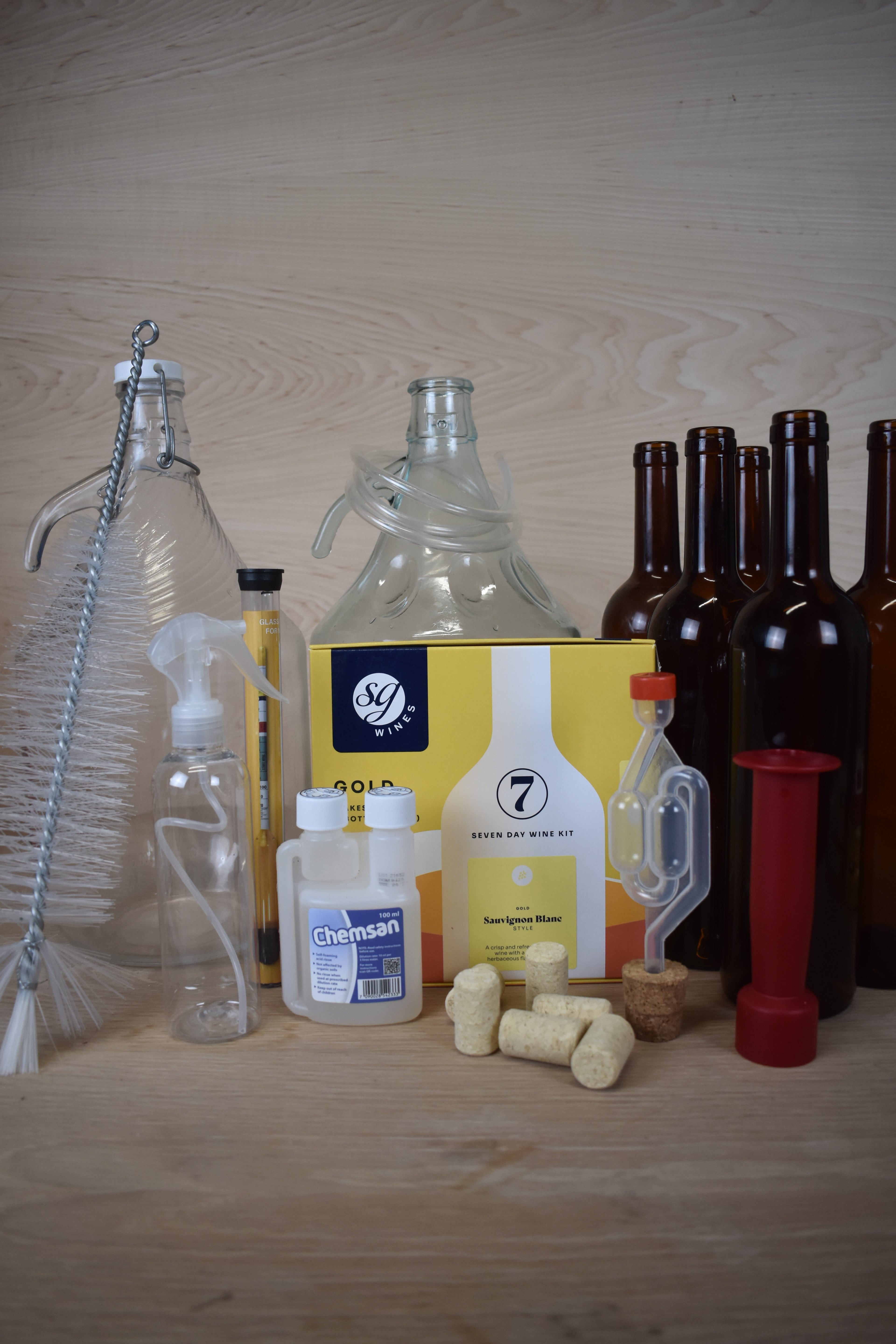 The Kitchen Sink 6 Bottle Wine Kit - Sauvingon Blanc