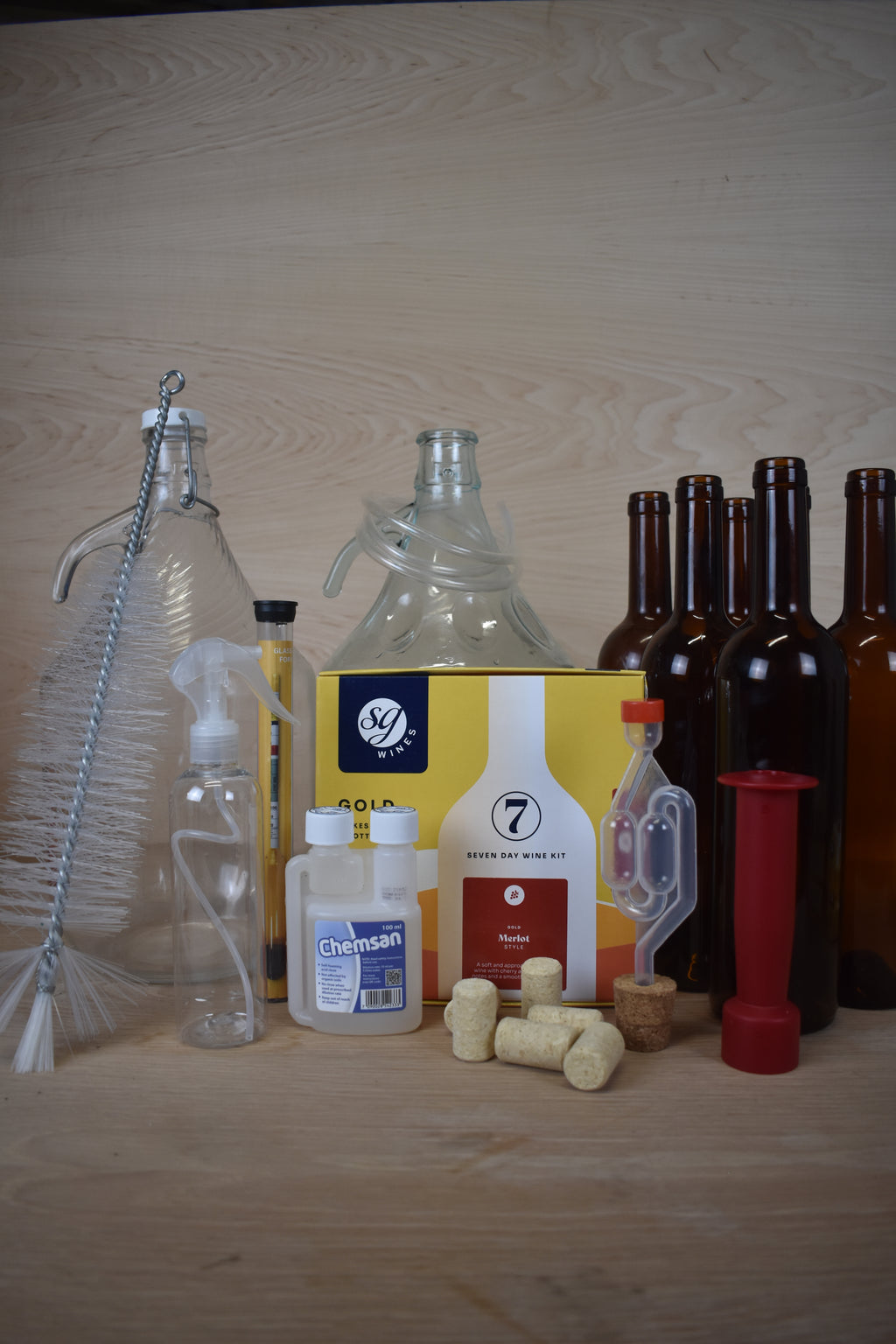 The Kitchen Sink 6 Bottle Wine Kit - Merlot