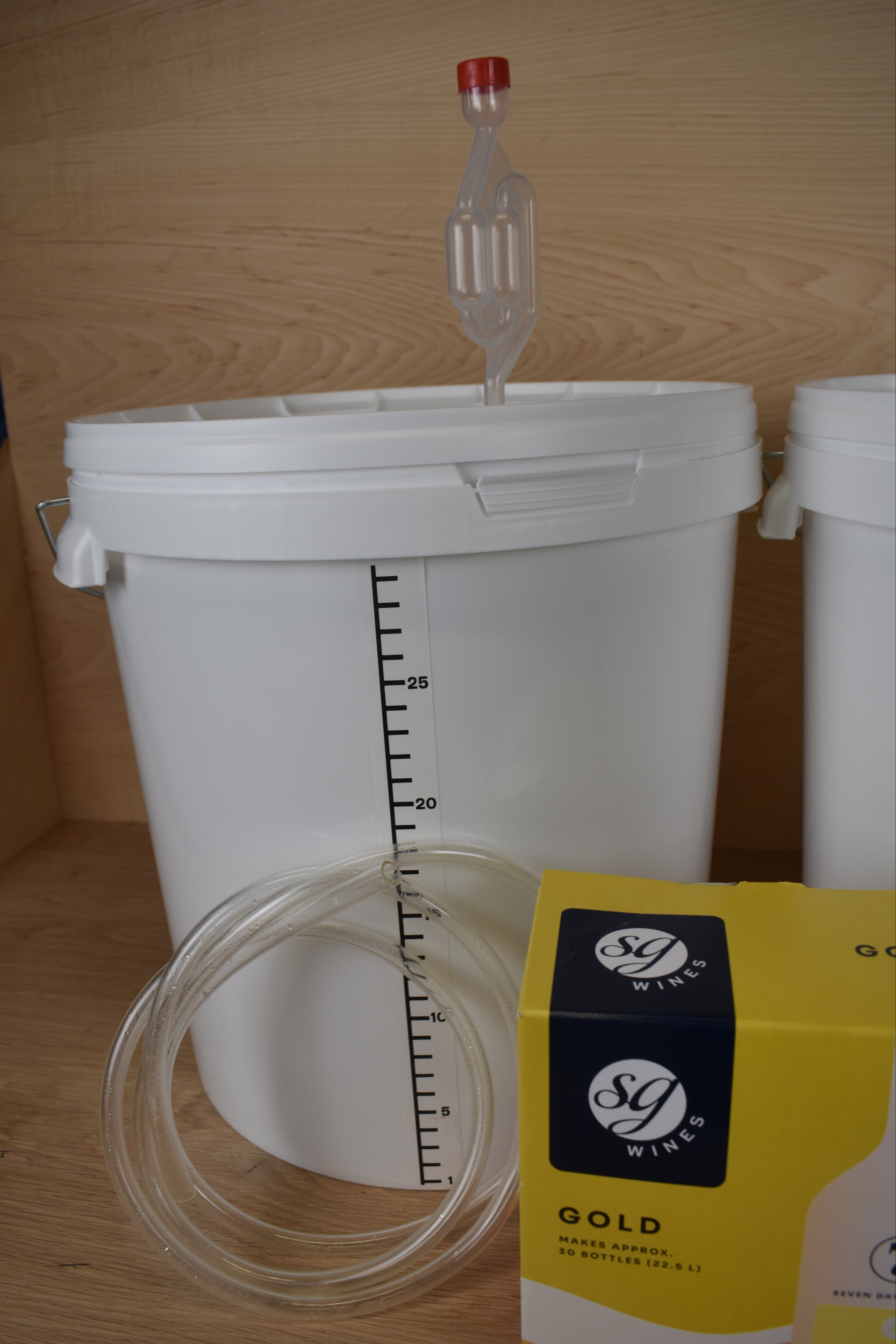 The Bare-Bones 30 Bottle Wine Kit - Sauvingon Blanc