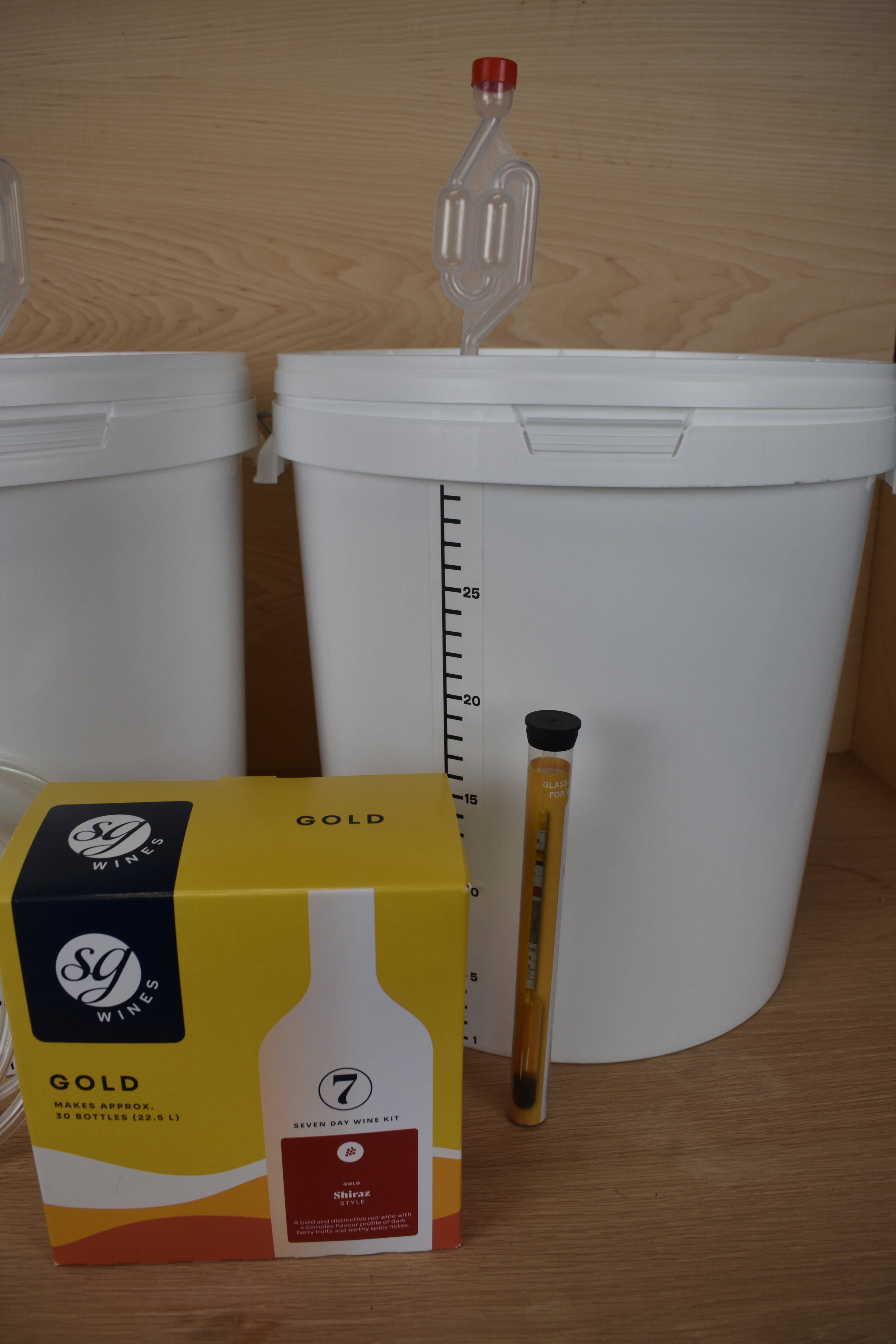 The Bare-Bones 30 Bottle Wine Kit - Shiraz
