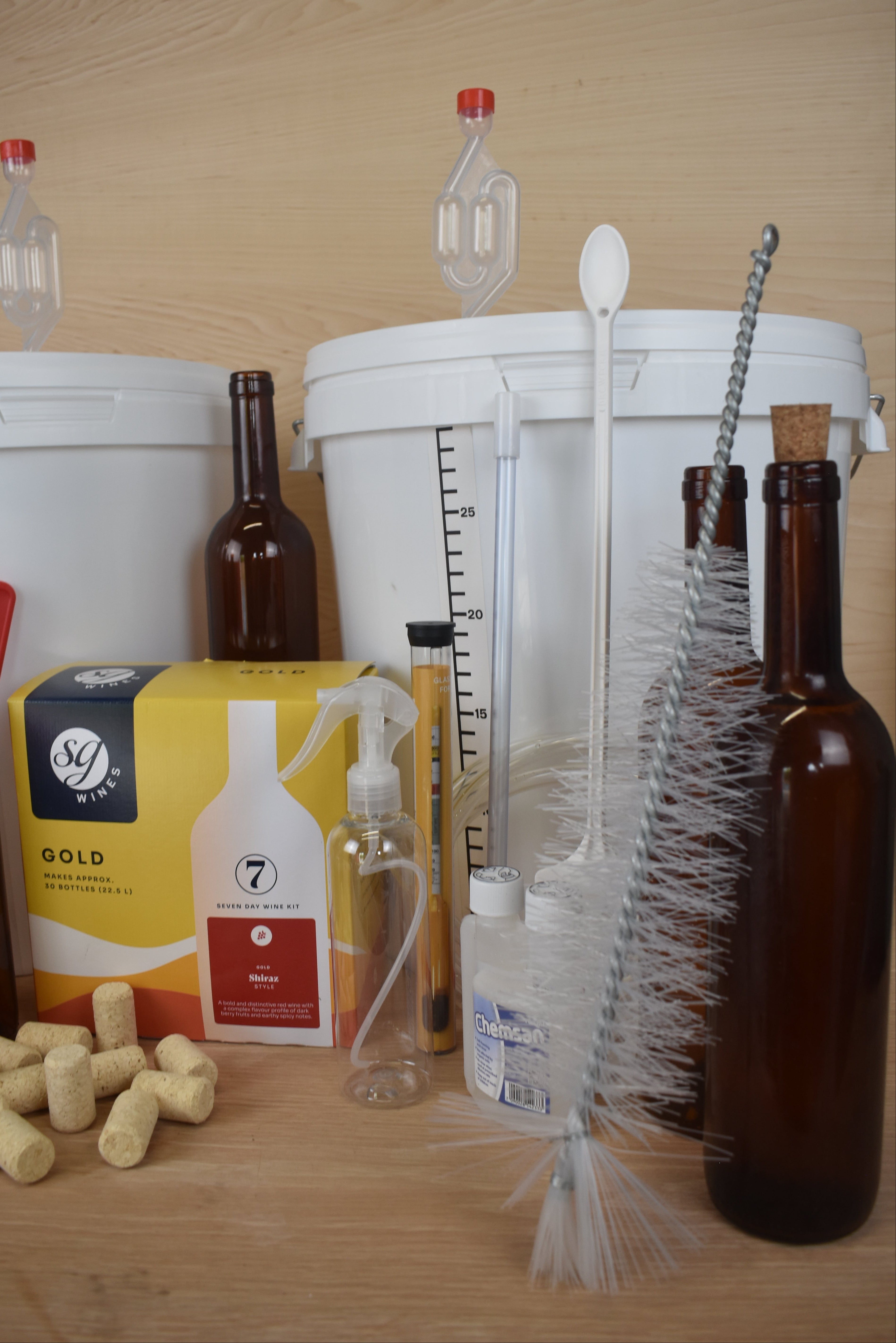 The Kitchen Sink 30 Bottle Wine Kit - Shiraz