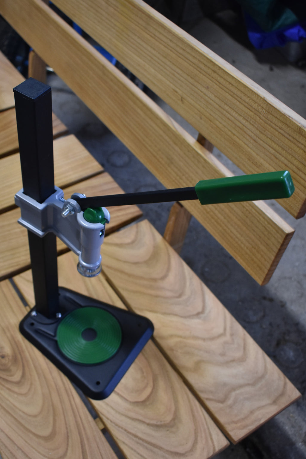 Steel Bench Top Crown Capper