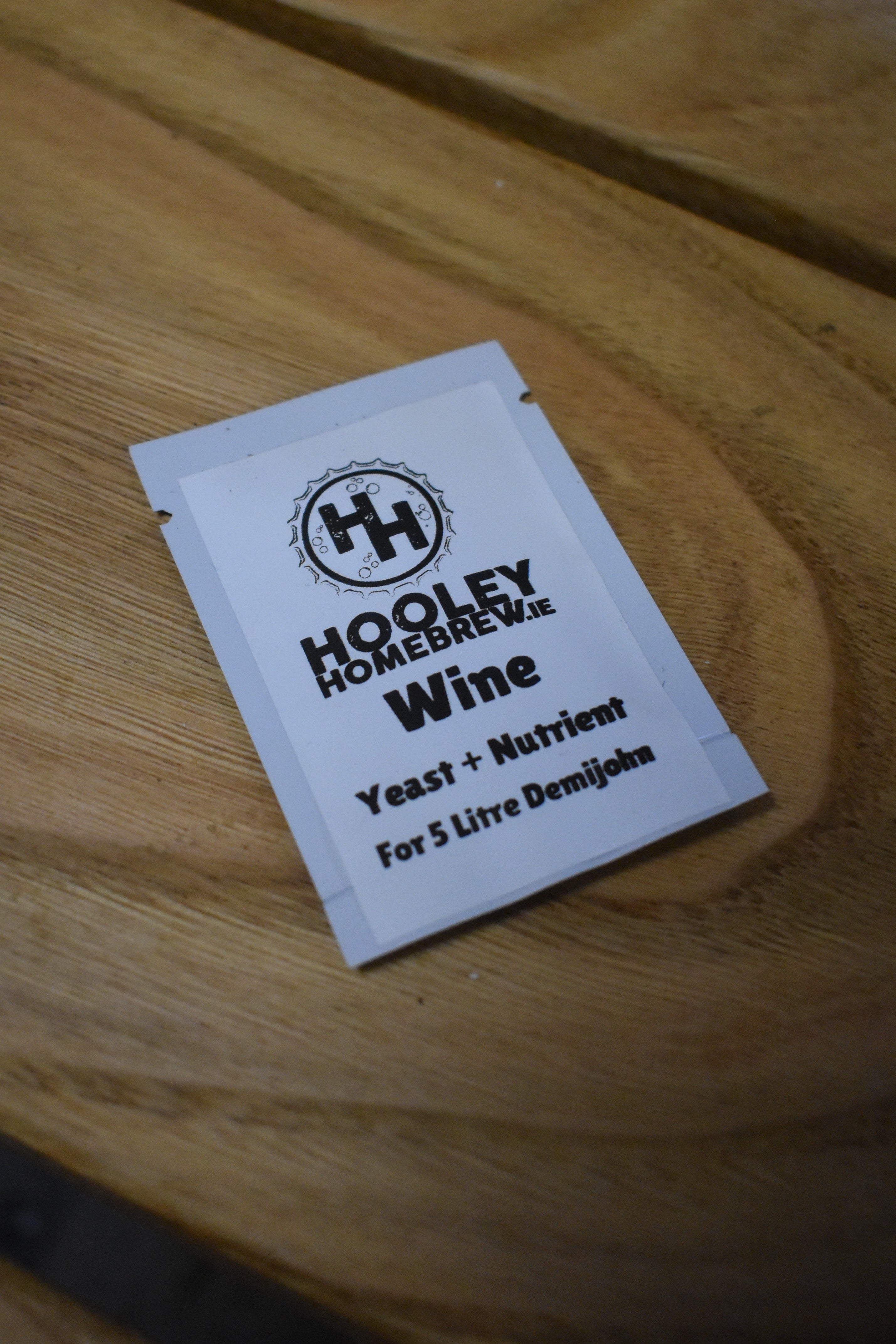 Demijohn Wine Yeast with Nutrient for 5 Litre Fermentation