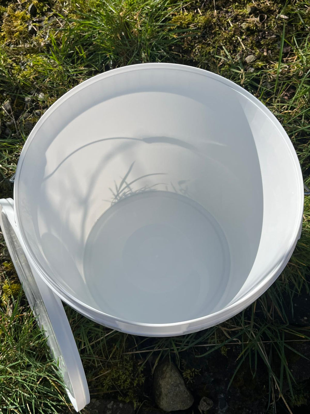 33 Litre Fermenter with Graduated Scale